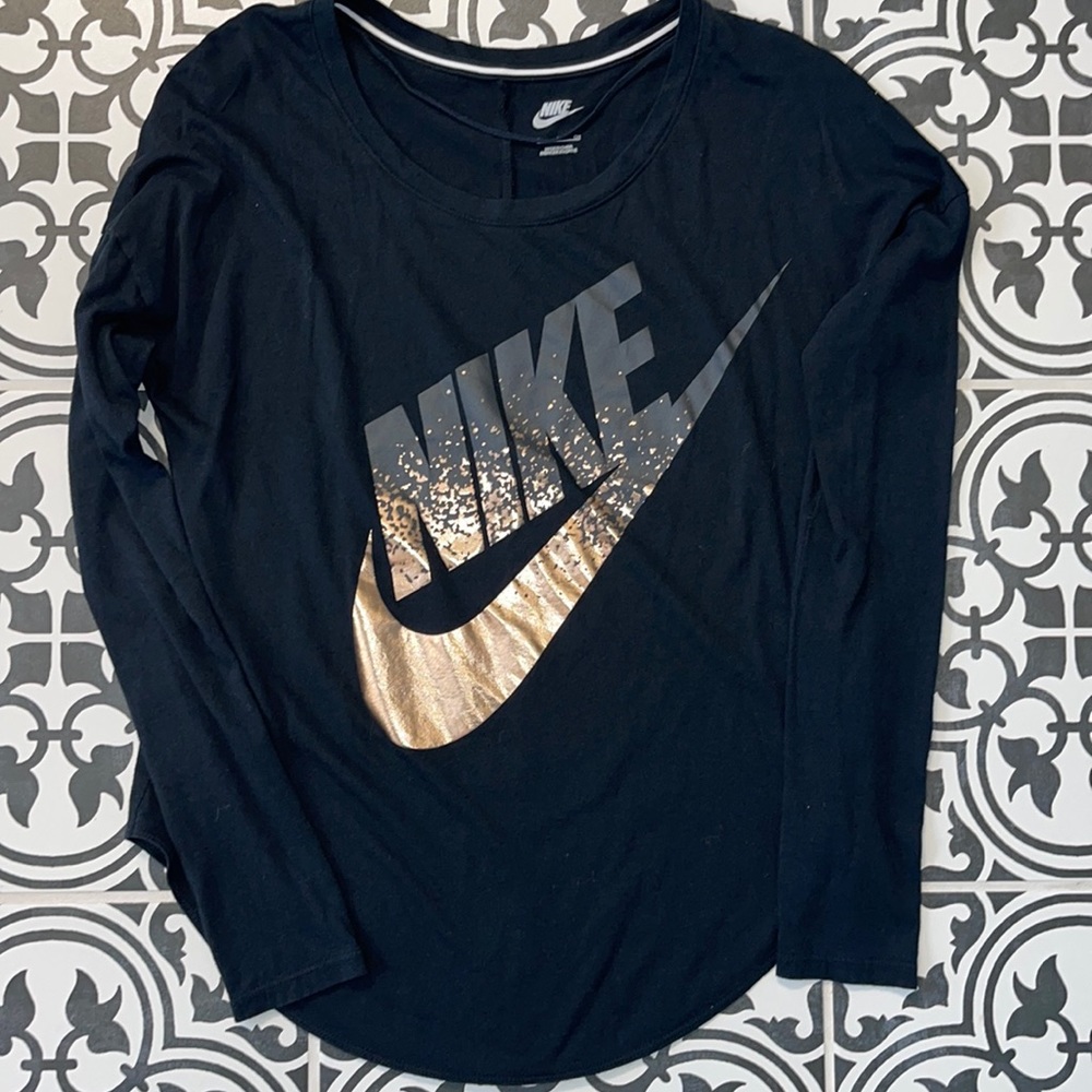 Nike long sleeve